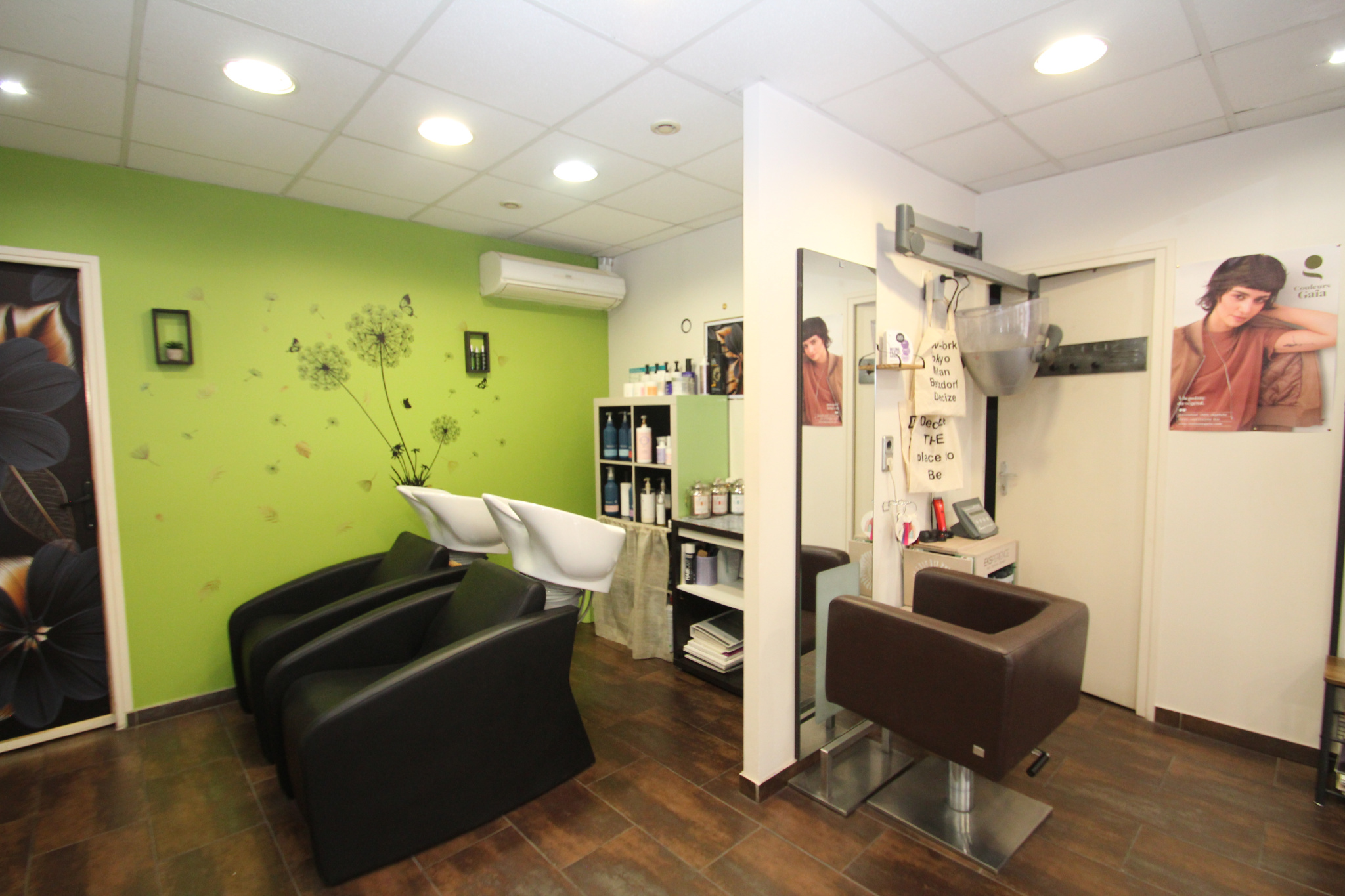 A CEDER, salon de coiffure équipé à DECIZE